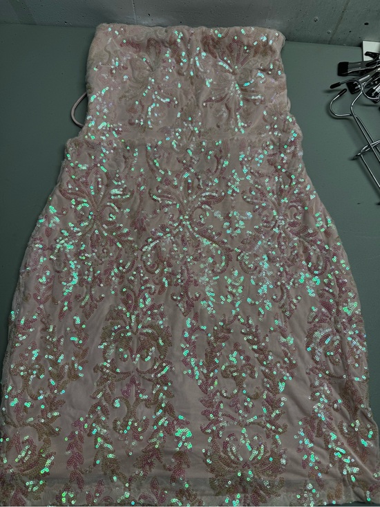 Windsor Dresses & Skirts - Windsor Blush Pink Sequin Strapless Prom Dress